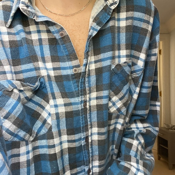 Brandy Melville flannel - Picture 4 of 7